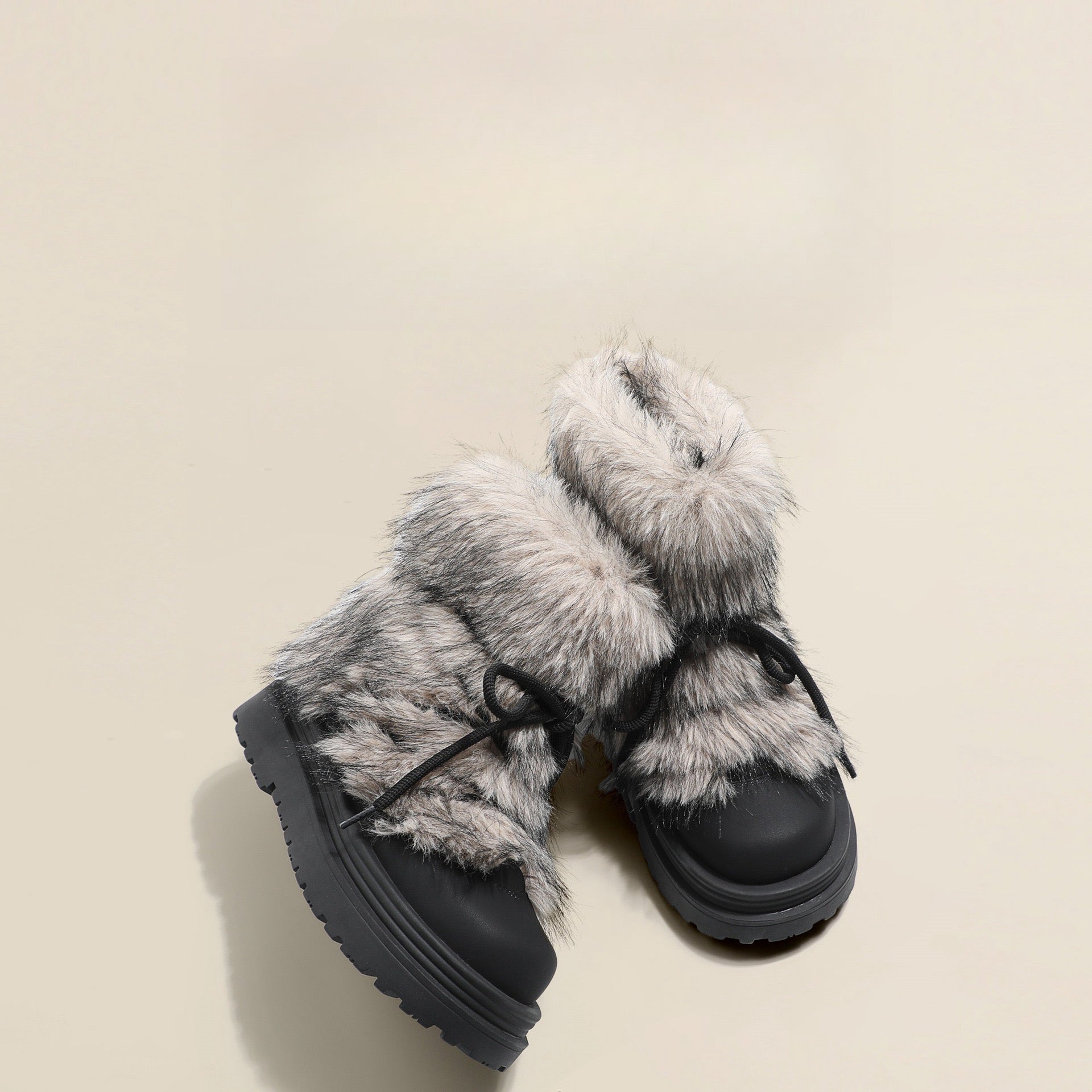 SHOES COLLEGE