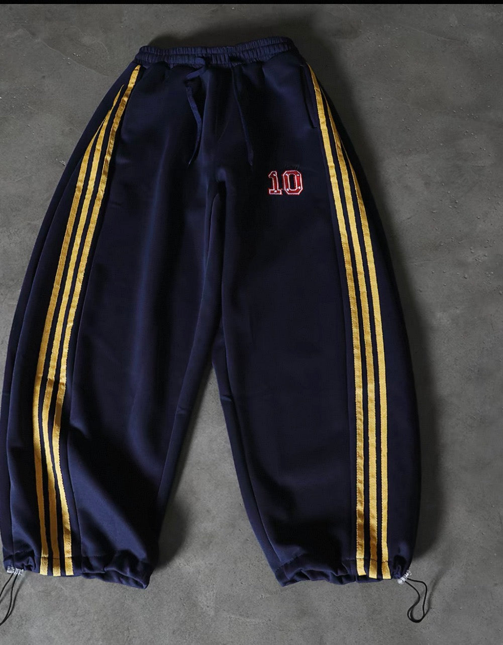 Wide-Leg Graphic Sweatpants