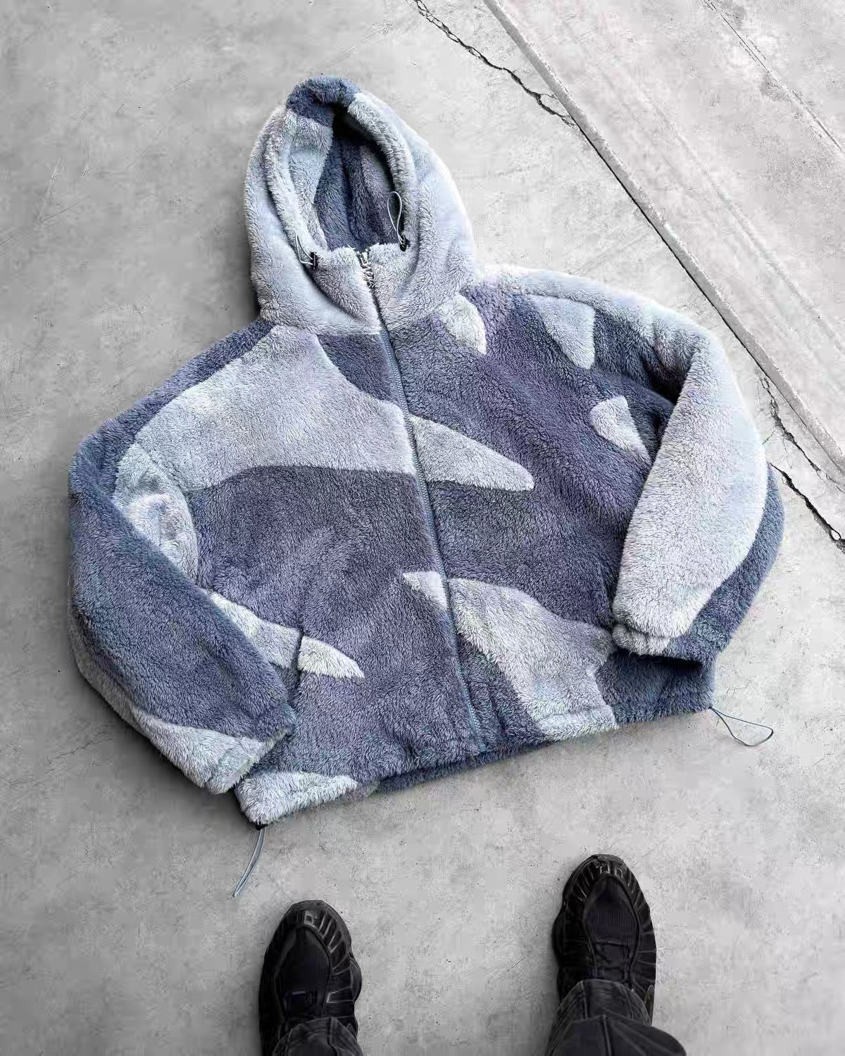 Abstract Patterned Fleece Zip-Up Jacket