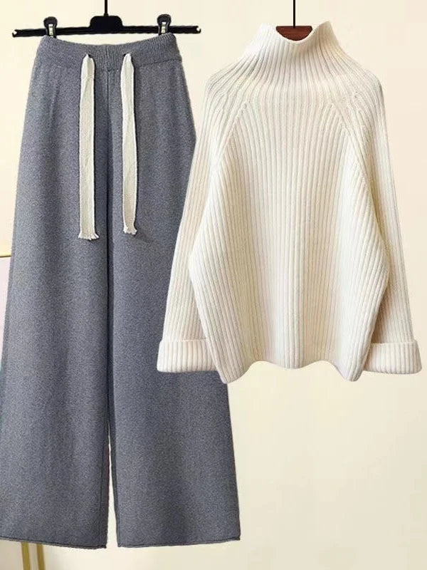 The Cashmere-Blend Ribbed Knit Loungewear
Set