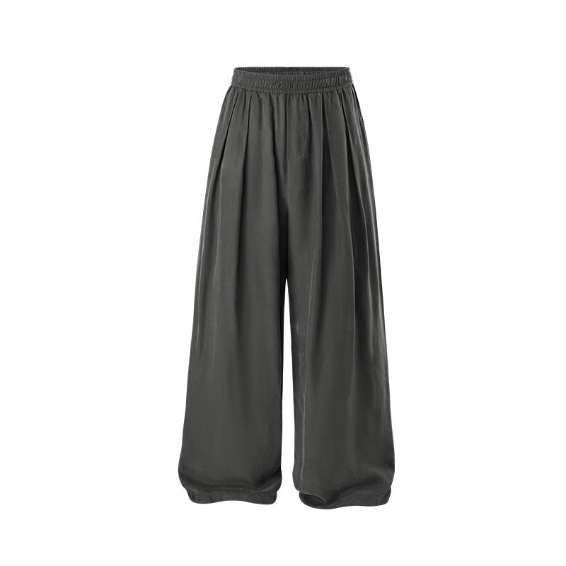 The Pleated Trousers