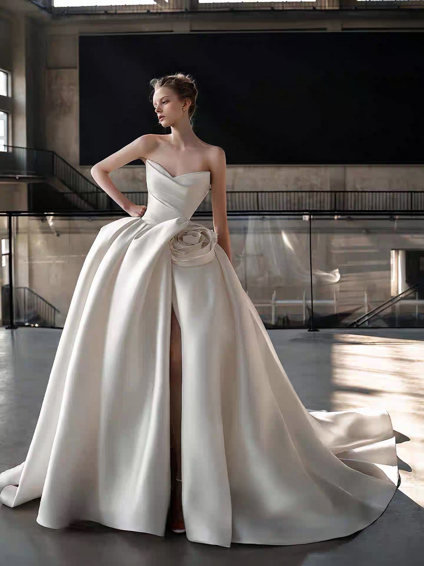 Cloud-Volume Taffeta Ball Gown Dress