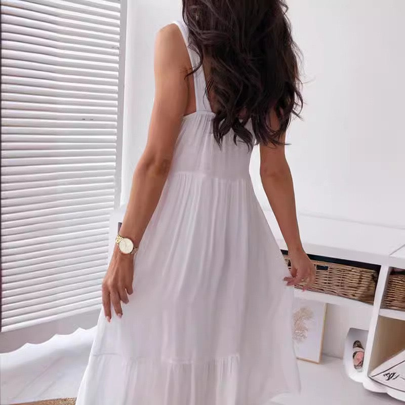 Lace Splice Backless V‑Neck Beach Dress